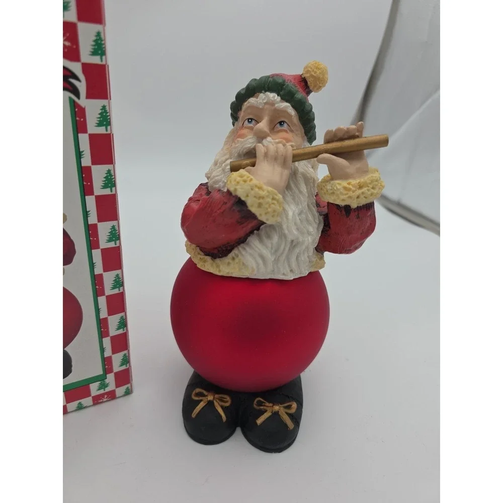 Holiday collection SANTA CLAUS PLAYING Flute Item# 82440 With BOX